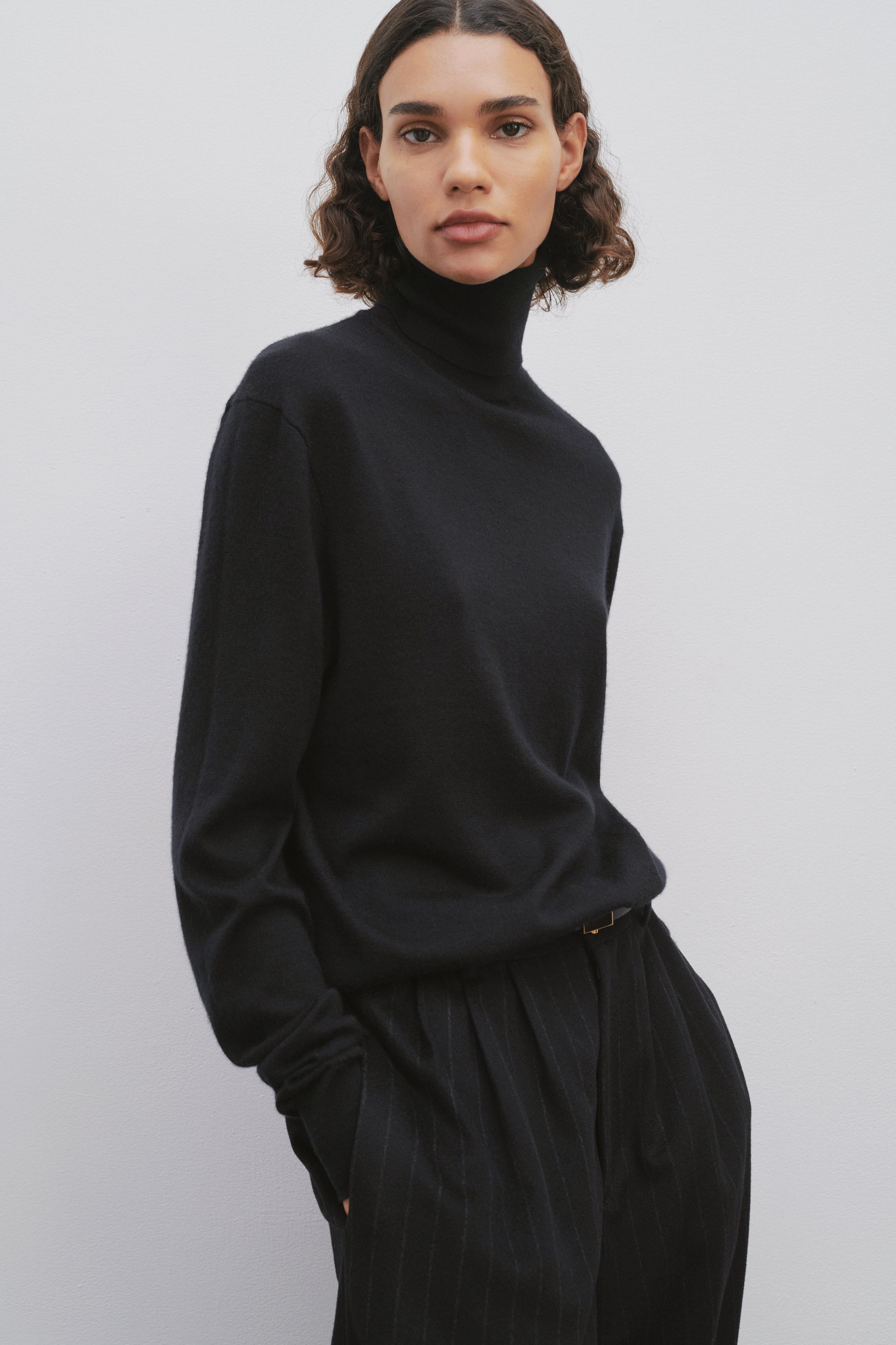 Davos Top Black in Wool and Cashmere – The Row