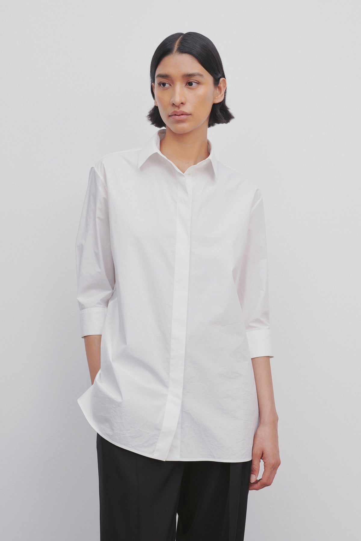 Elada Shirt White in Cotton – The Row