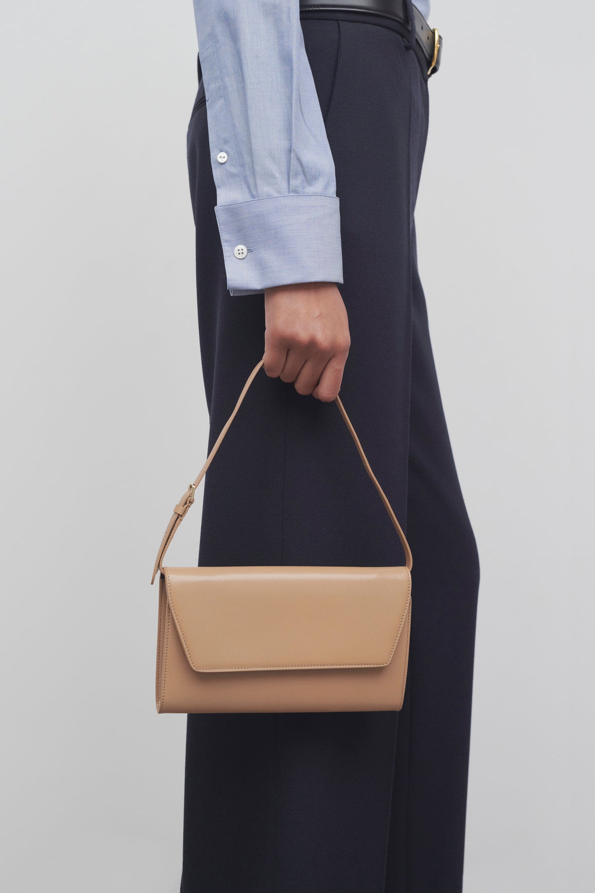 Evening Clutch Tan in Leather The Row