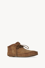 Tyler Lace Up Shoe in Suede