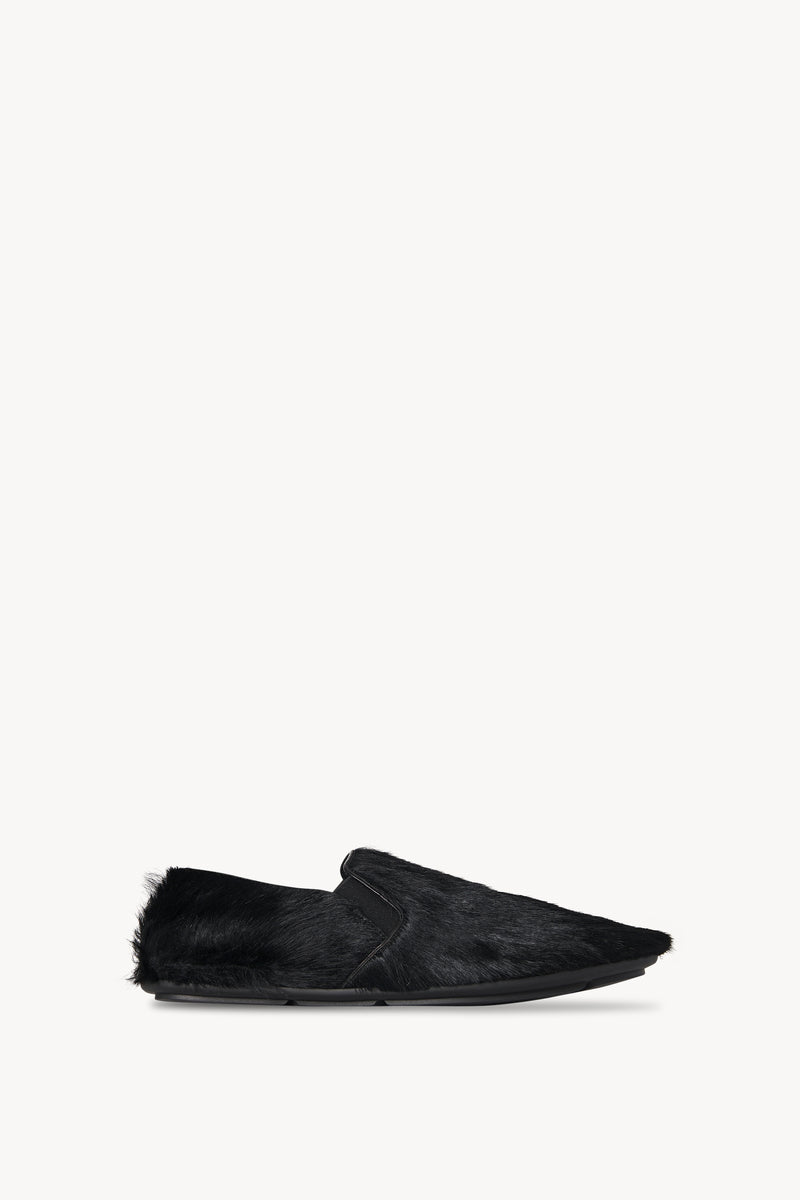 Vincit Slip On in Pony