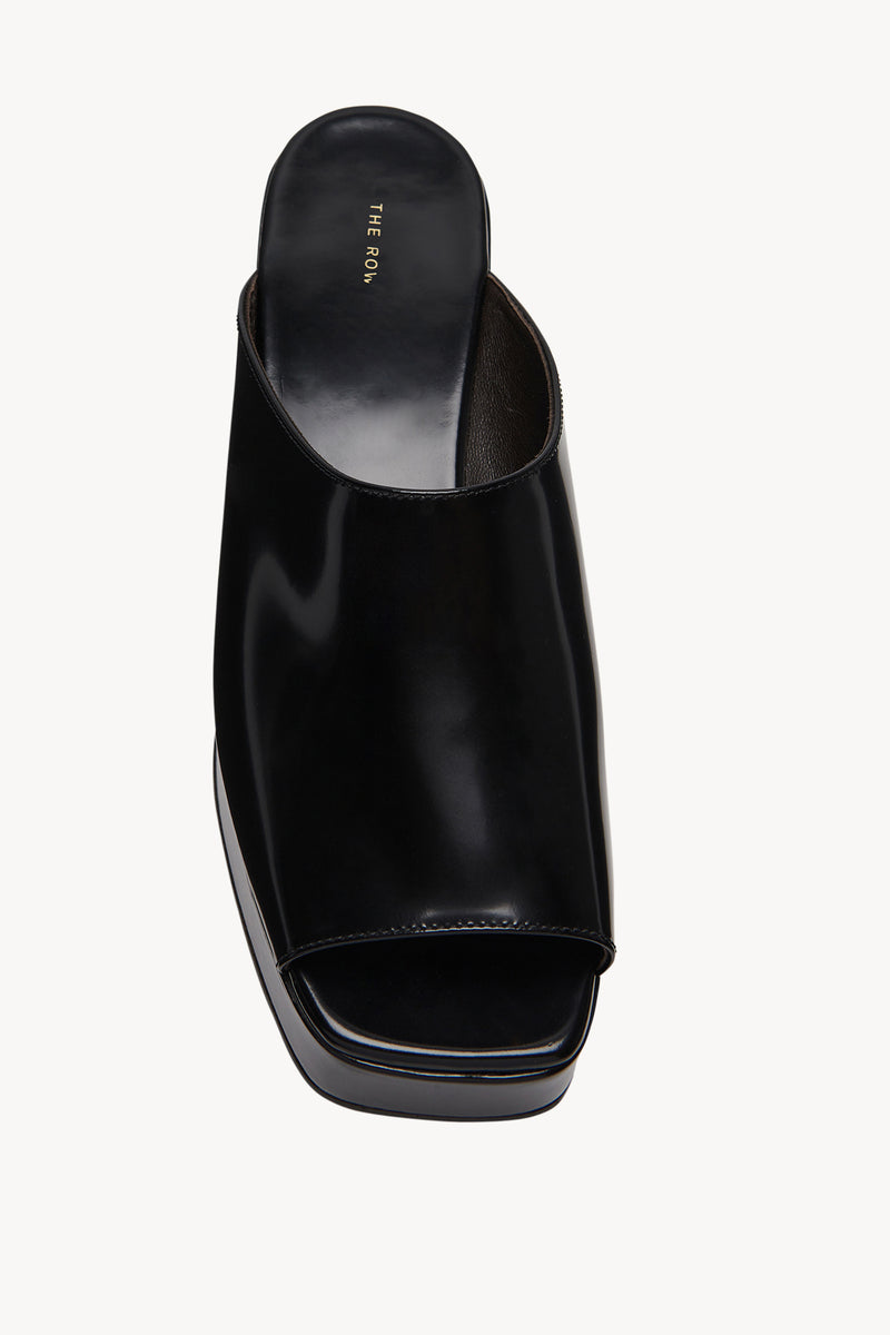 Emi Flatform Sandal in Leather