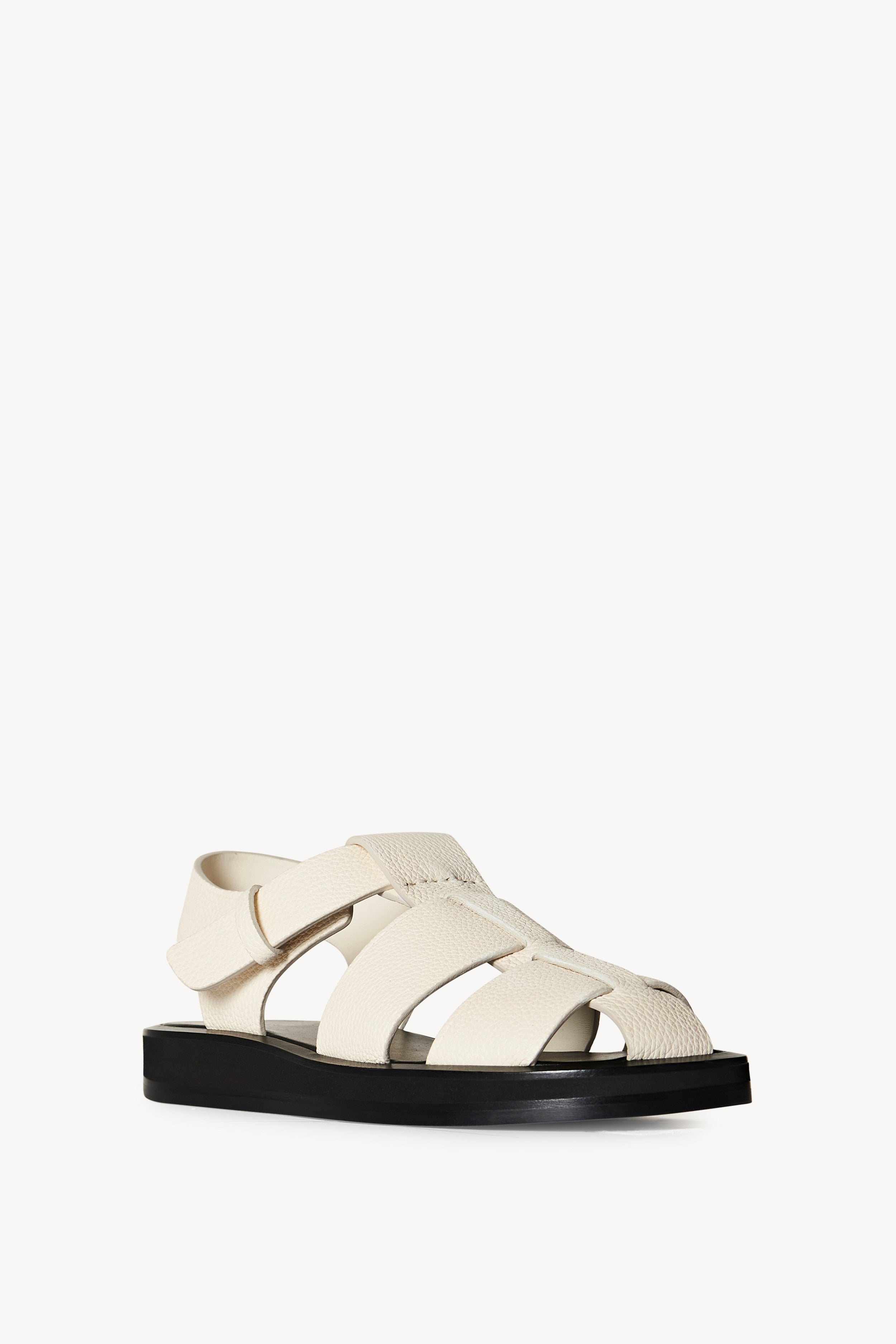 Fisherman Sandal White in Leather – The Row